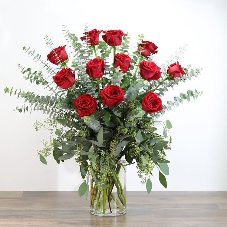 Dozen Red Roses